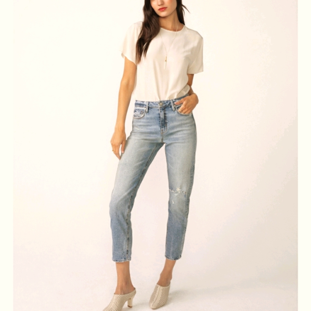 Unpublished jeans